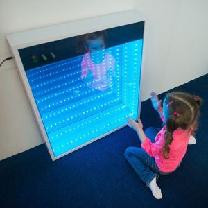 Интерактивная светозвуковая панель «Бесконечность»